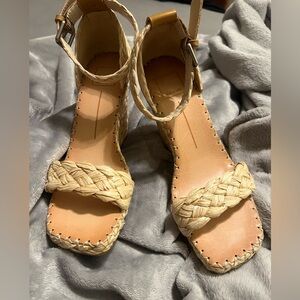 Dolce Vita Nilton Wedges, Ankle Straps, Straw Like, Women Size 9.5,new with tags
